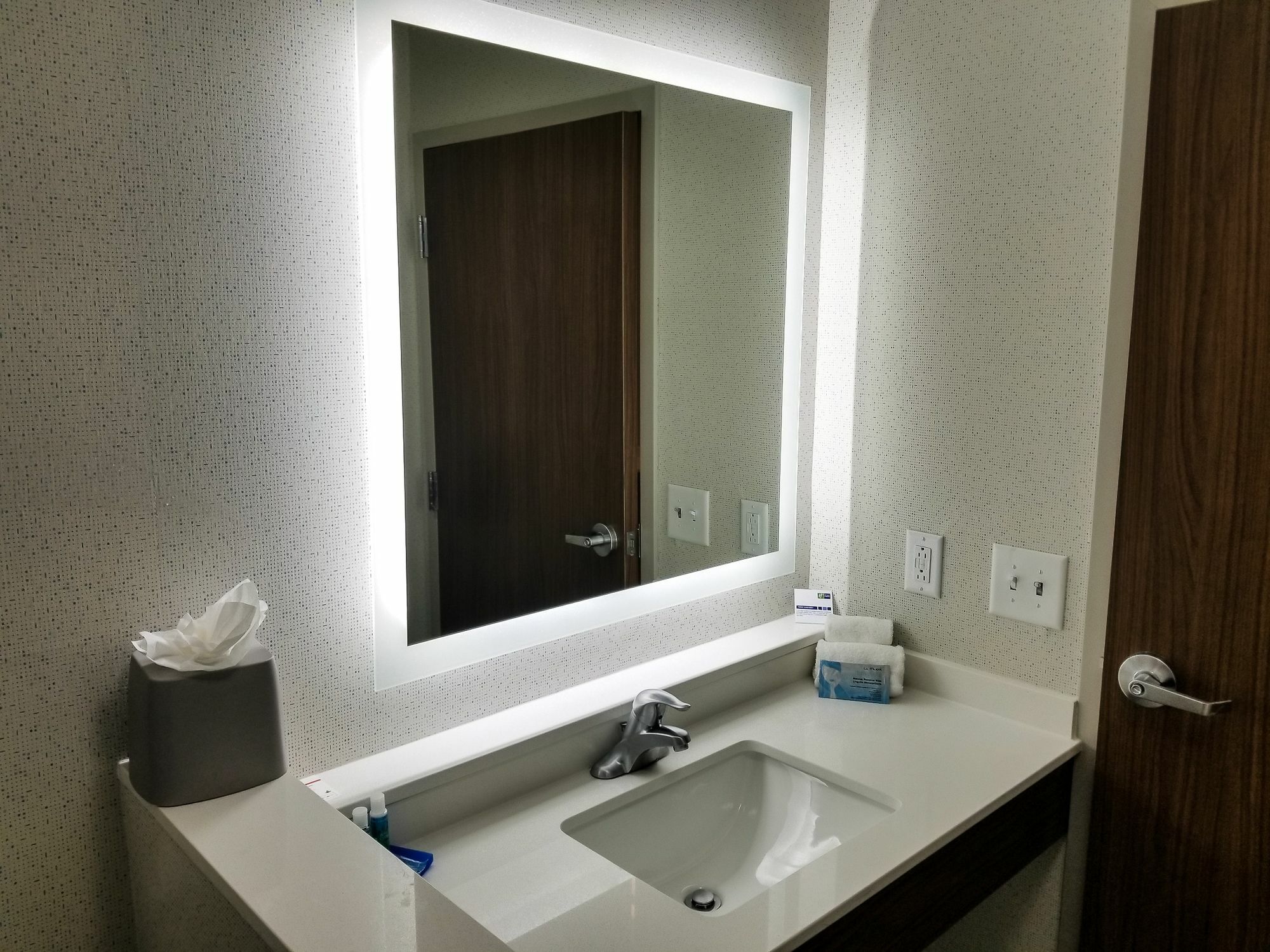 Holiday Inn Express & Suites - Charlotte Ne - University Area By Ihg Kültér fotó