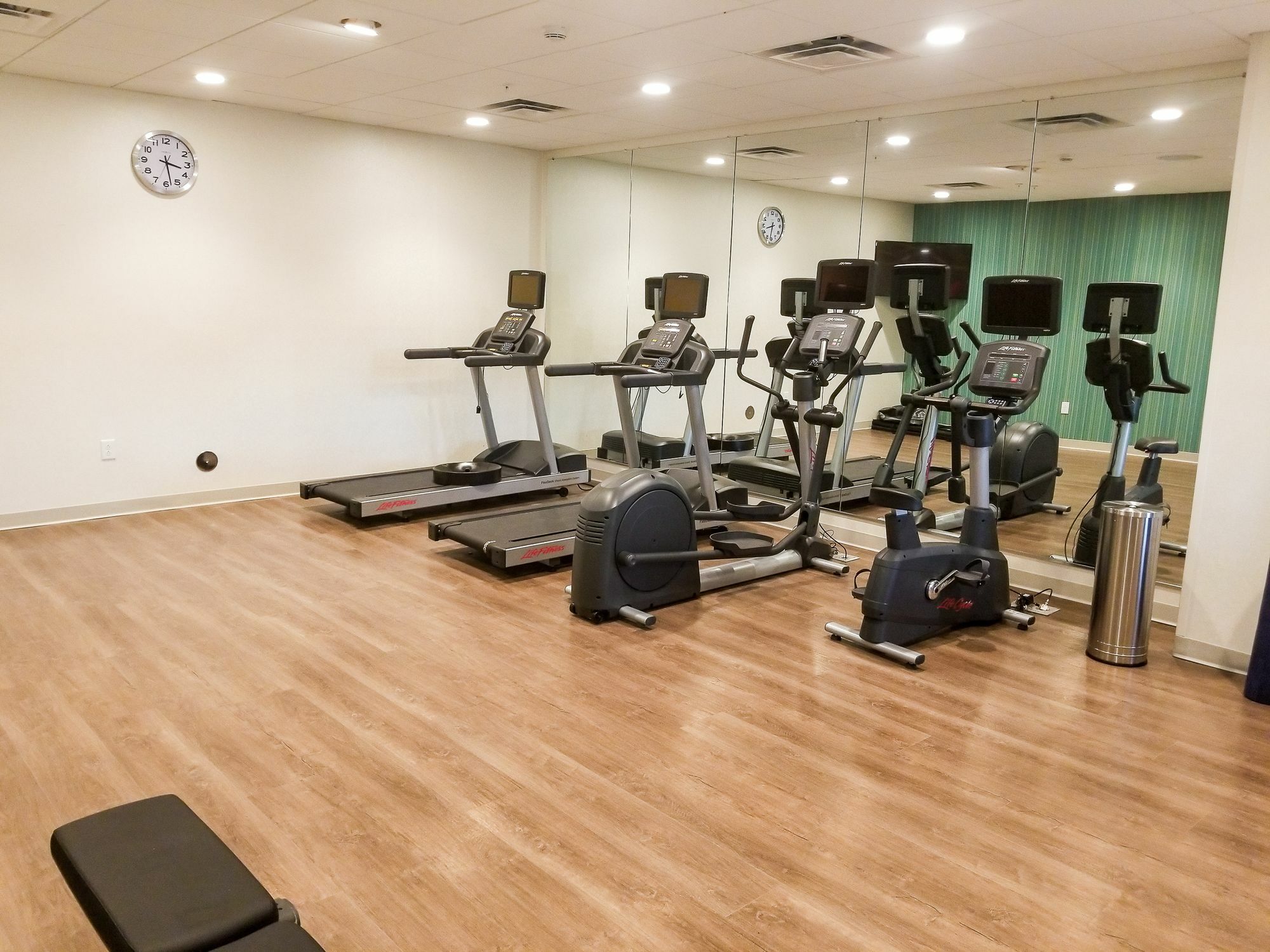 Holiday Inn Express & Suites - Charlotte Ne - University Area By Ihg Kültér fotó