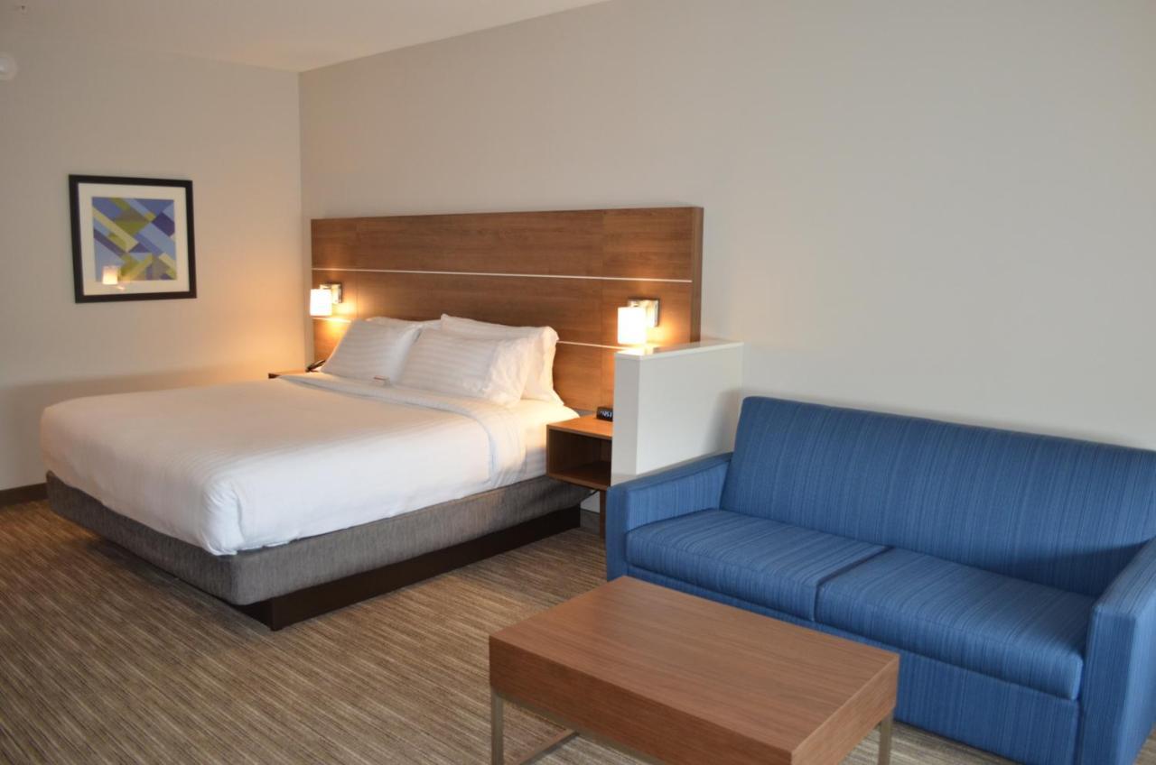 Holiday Inn Express & Suites - Charlotte Ne - University Area By Ihg Kültér fotó