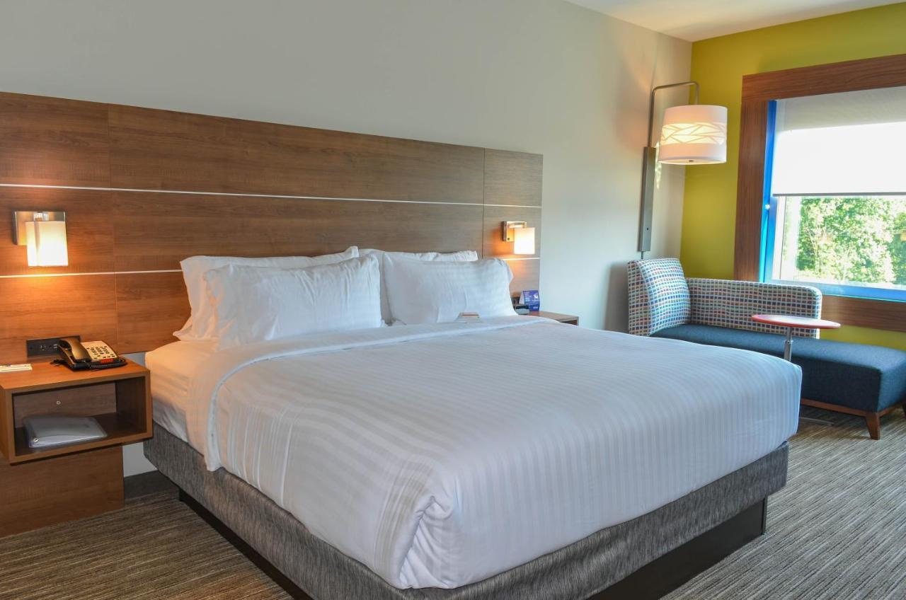 Holiday Inn Express & Suites - Charlotte Ne - University Area By Ihg Kültér fotó